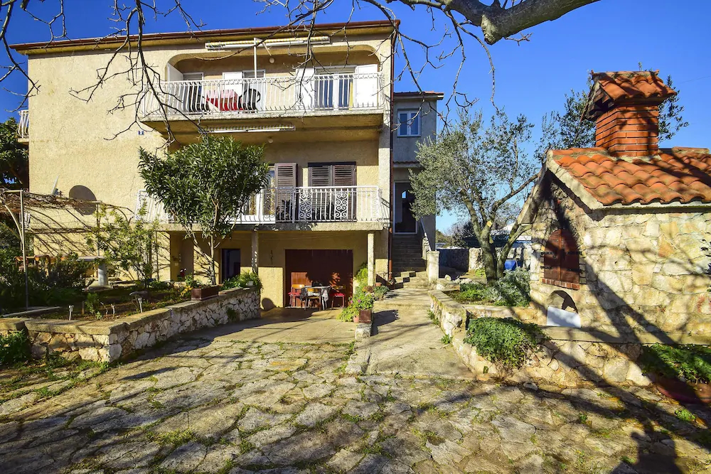 Apartments Stilinovic