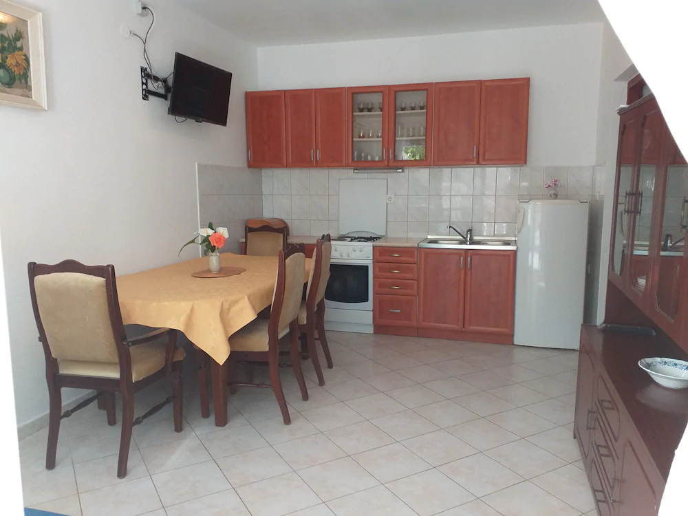Apartments Ivan