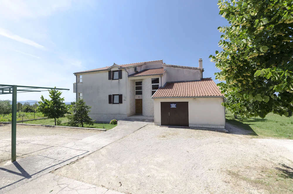 Apartments Lea