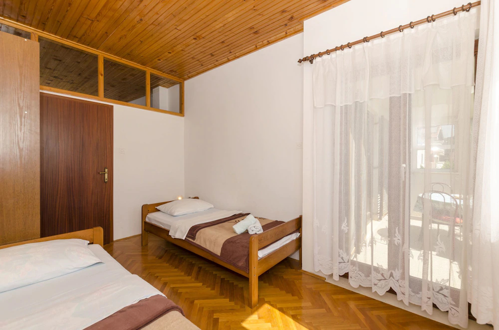 Apartments Lea