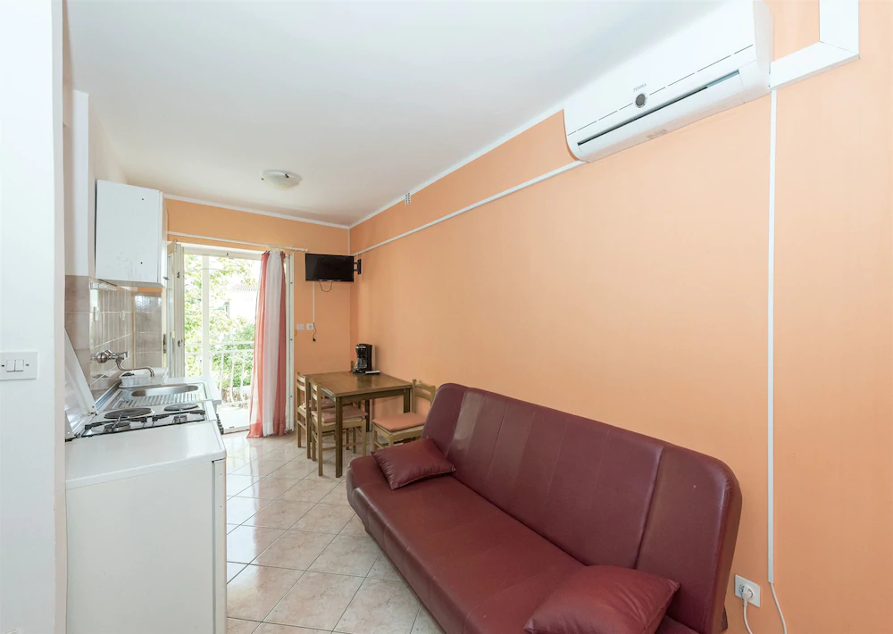 Apartments Marinko