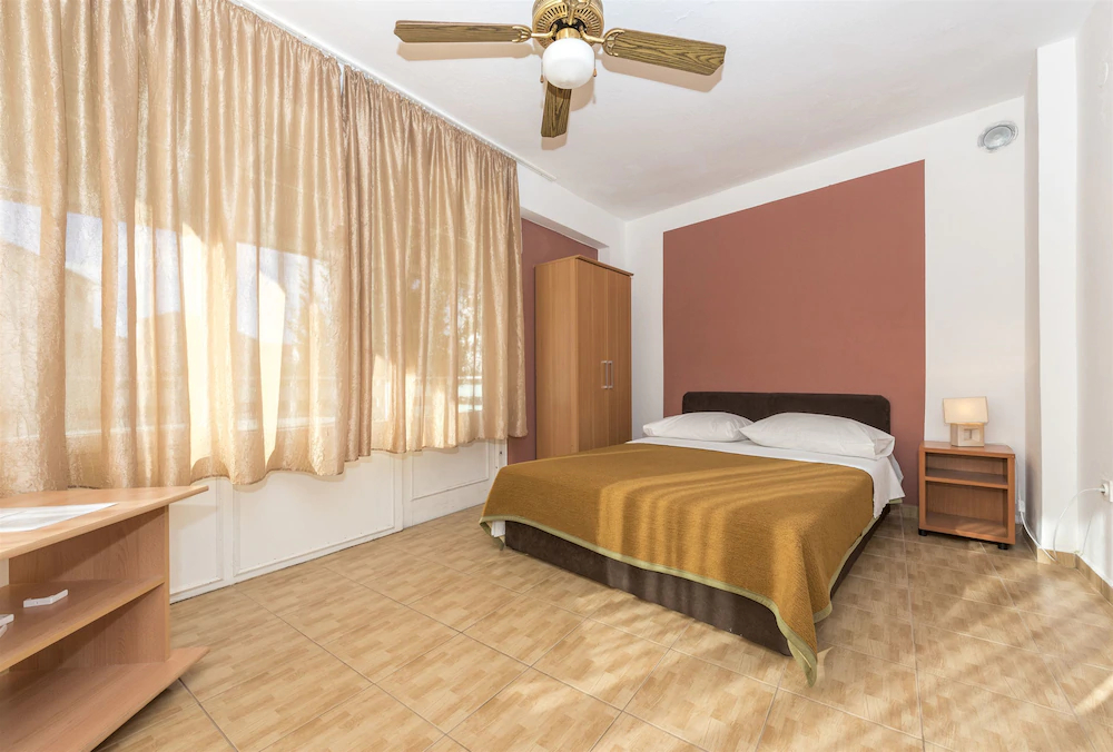 Apartments Marinko