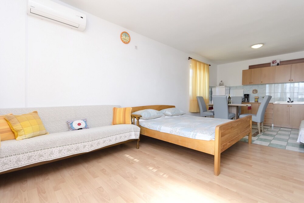 Apartments Mila