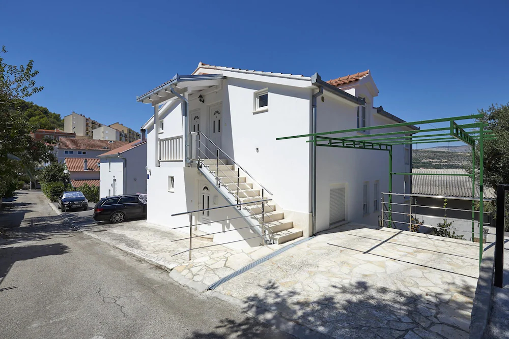 Apartmani Knezovic