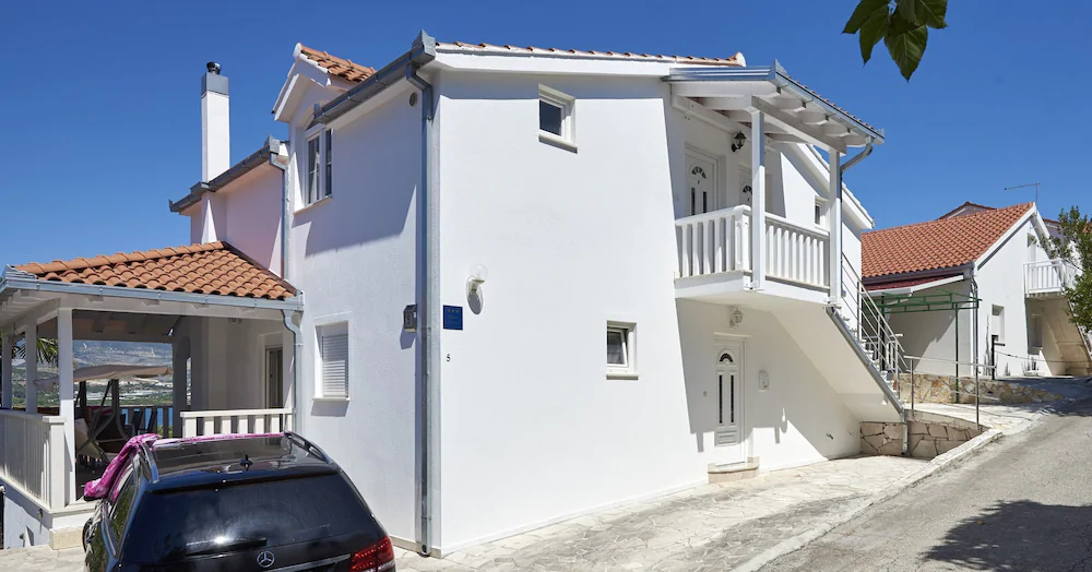 Apartmani Knezovic