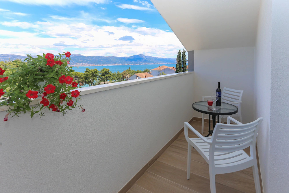 Apartment and Rooms Villa Niko