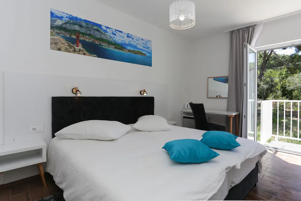 Apartment and Rooms Villa Niko