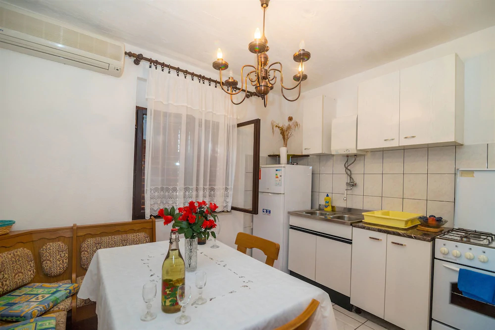 Apartments Ana