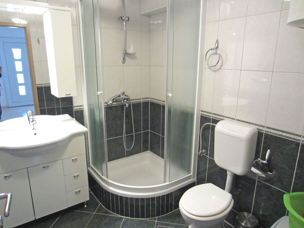 Apartments Bareta