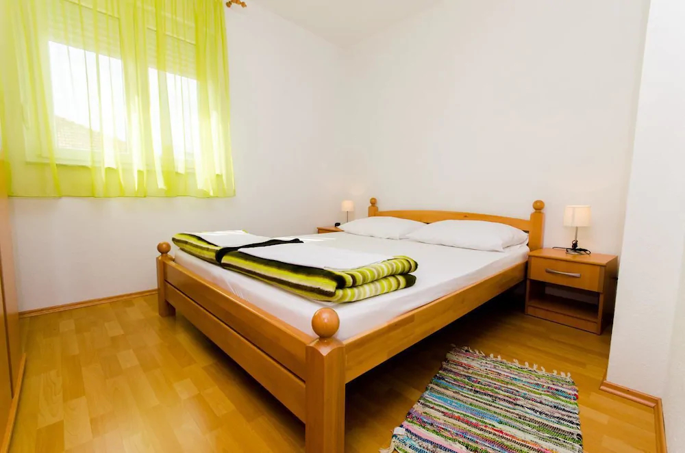 Apartments Dragica
