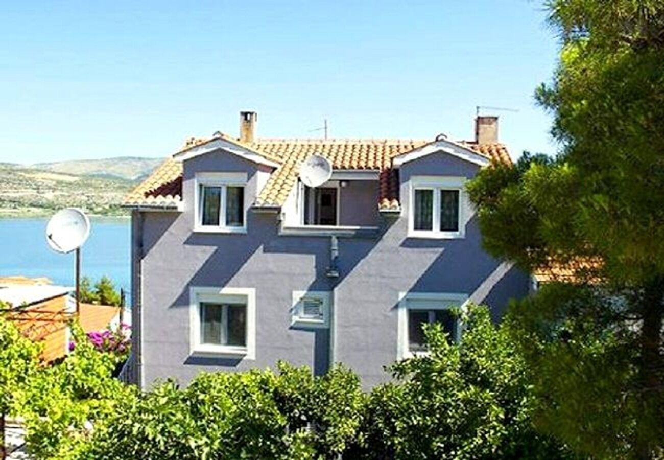 Apartments Hazi 1 - 150m from sea