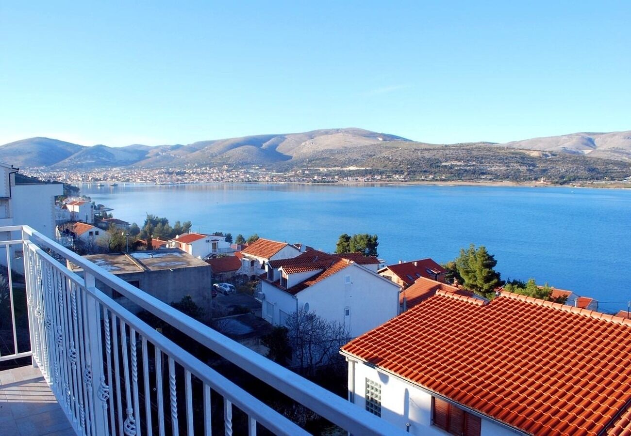 Apartments Hazi 1 - 150m from sea