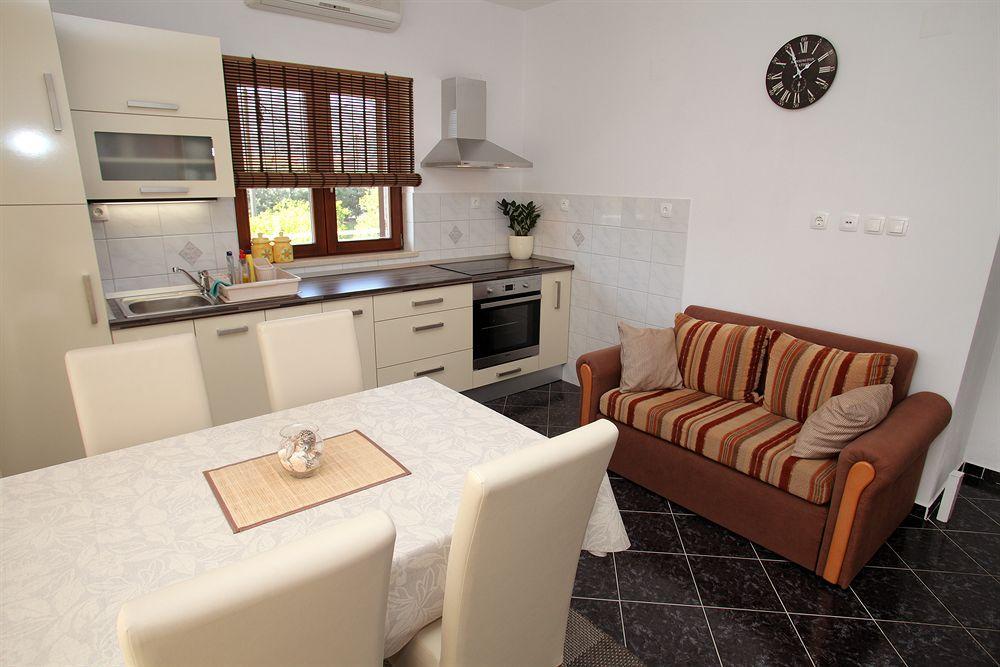 Apartments Hrabar