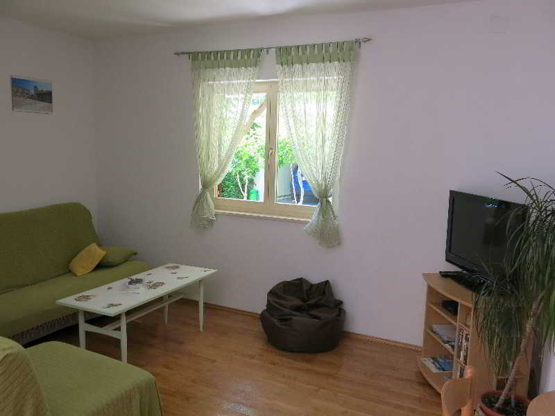 Apartments In Trogir by Smuketa Apartments