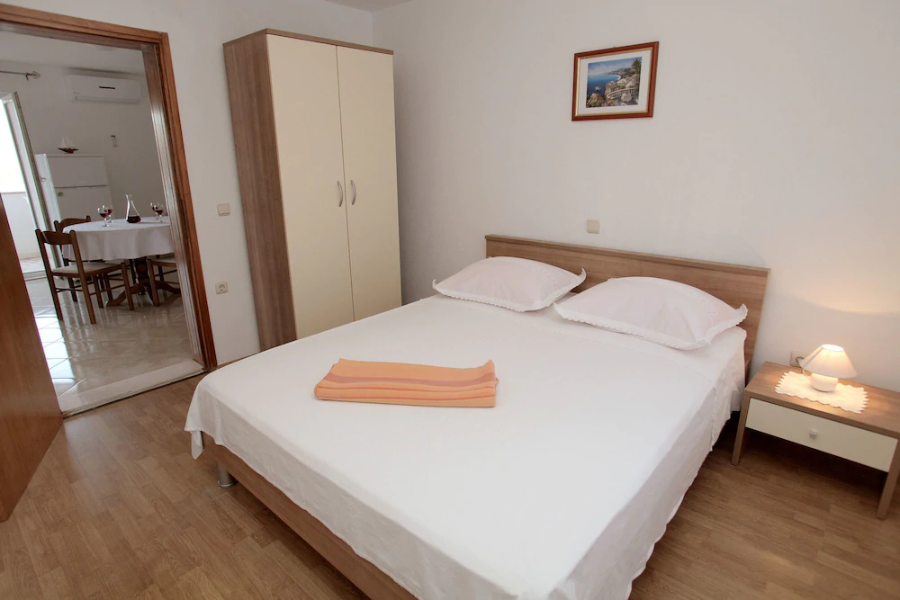 Apartments Iva