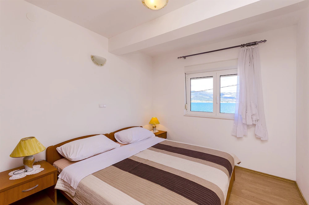 Apartments Krusica