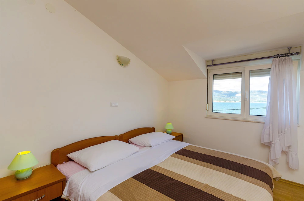 Apartments Krusica