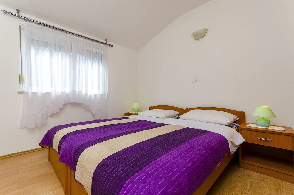 Apartments Krusica