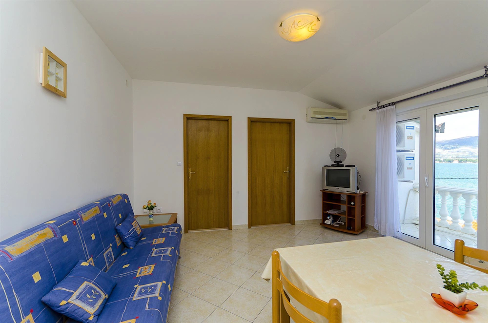Apartments Krusica