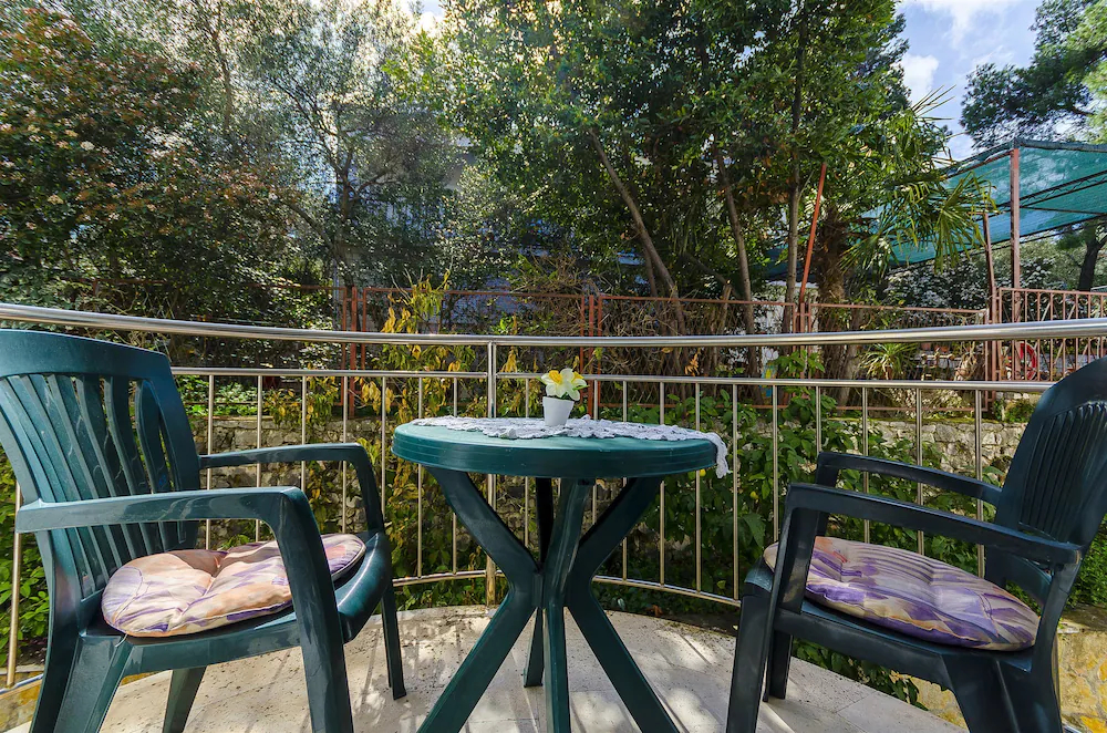 Apartments Krusica