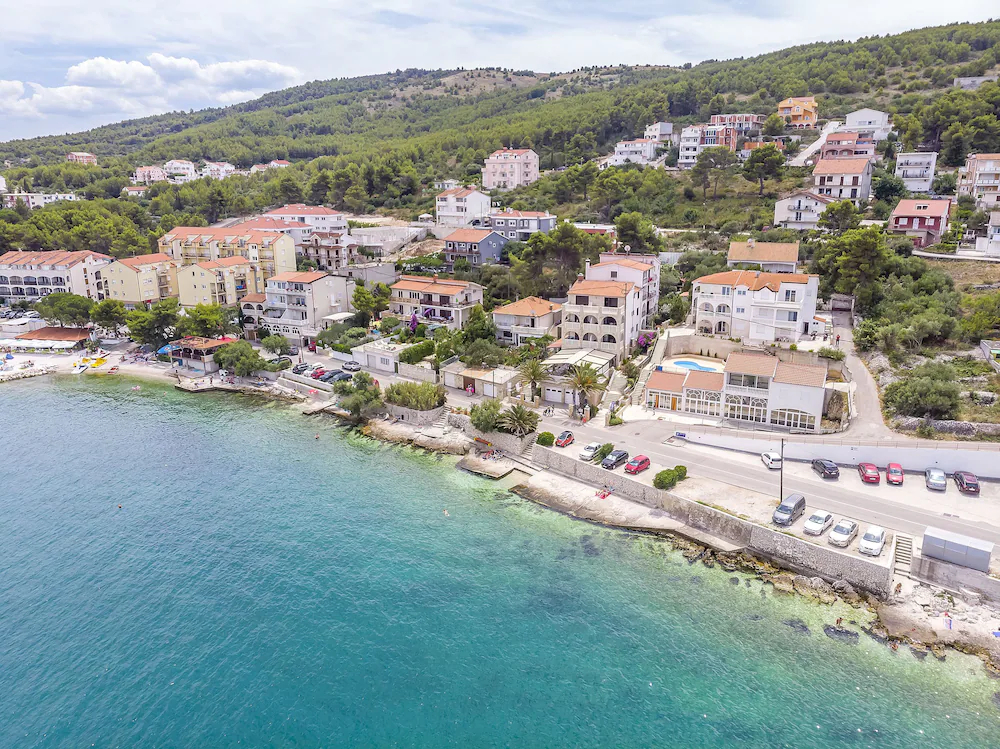 Apartments Krusica