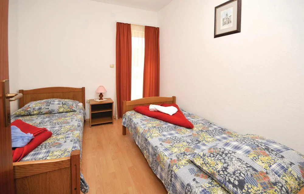 Apartments Ljubomir