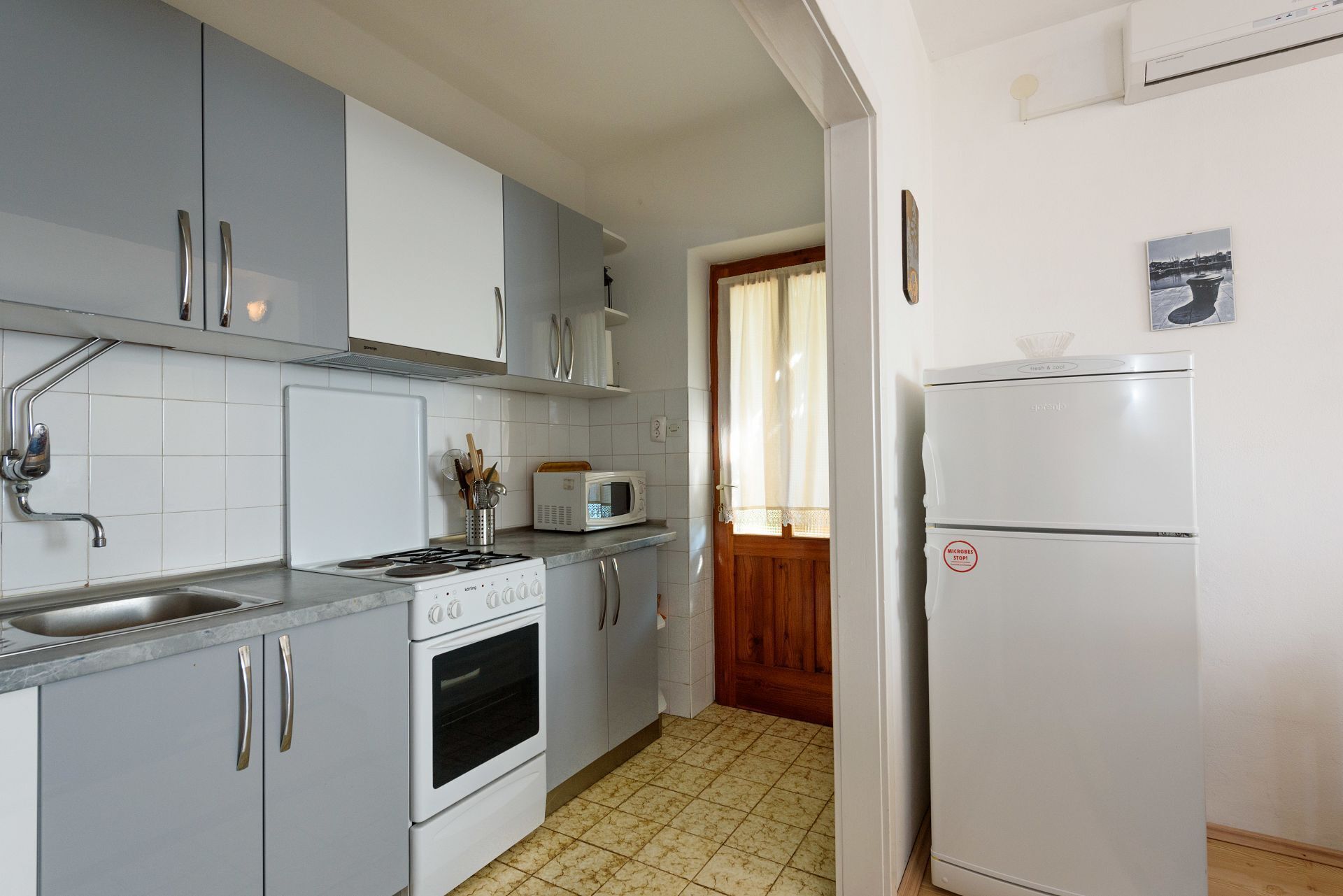 Apartments Mihaela - Sea View