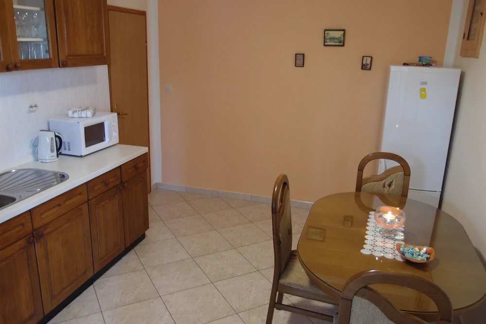Apartments Mira