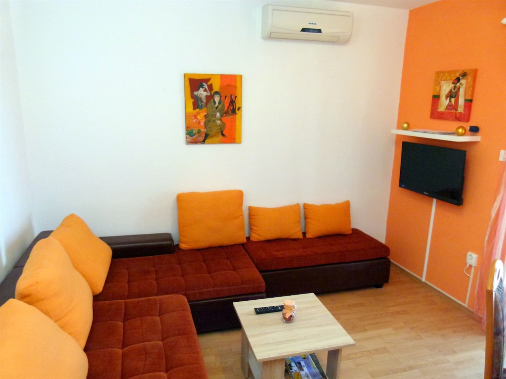 Apartments Nenad