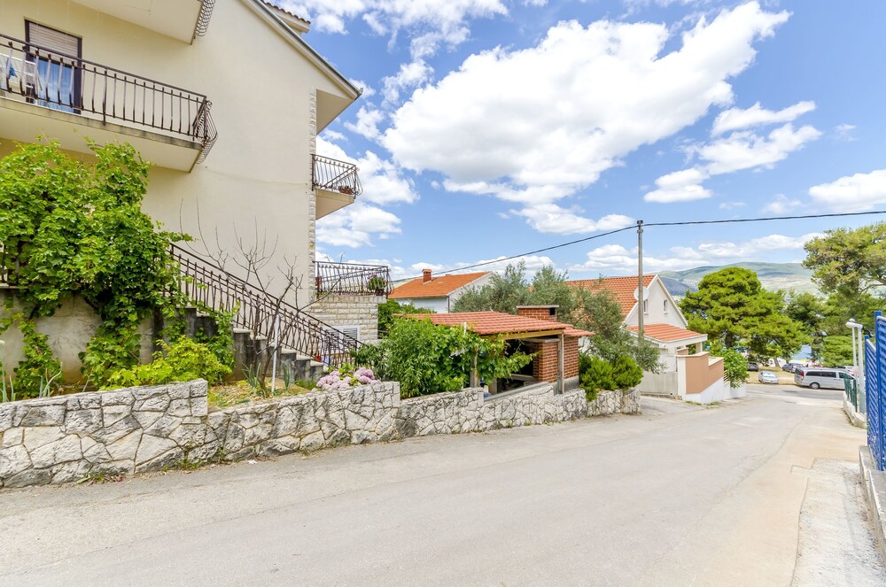 Apartments Toma