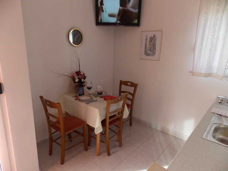 Apartments Villa Goja