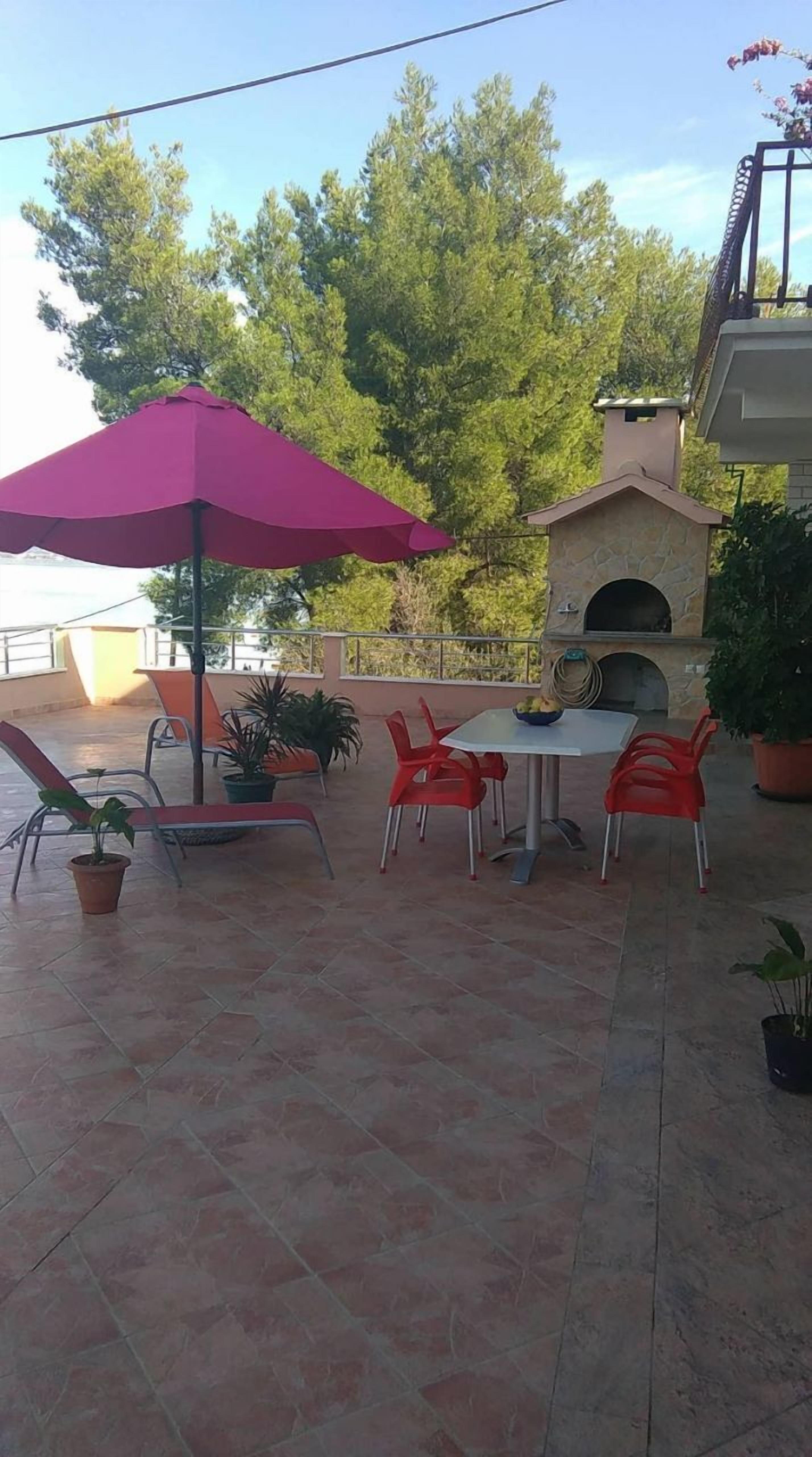 Apartments Vini