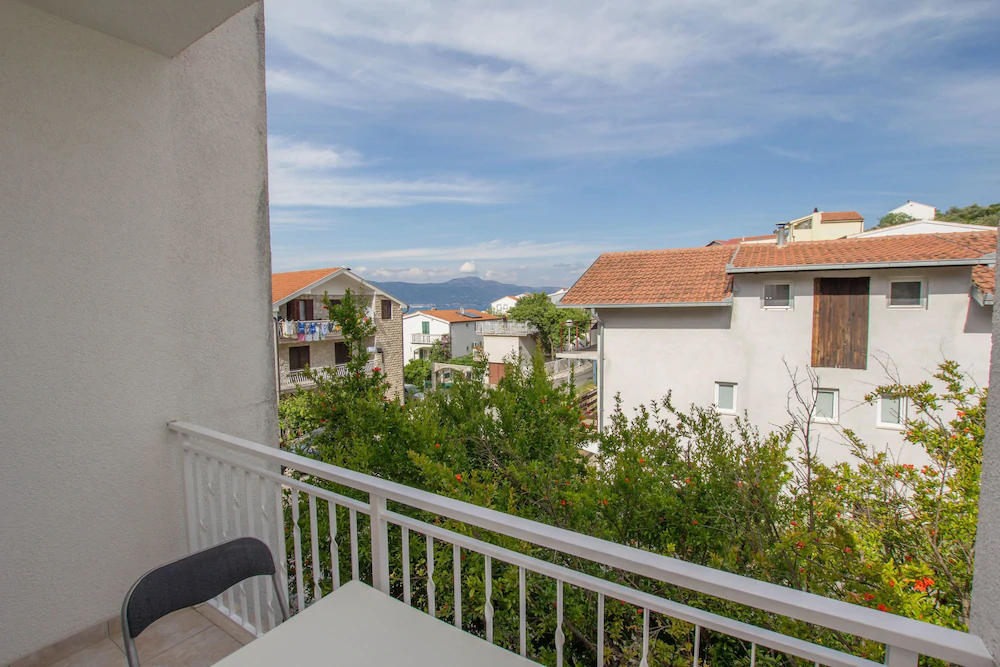 Apartments Vrlika