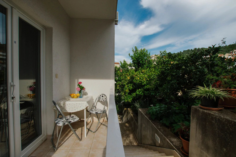Apartments Vrlika