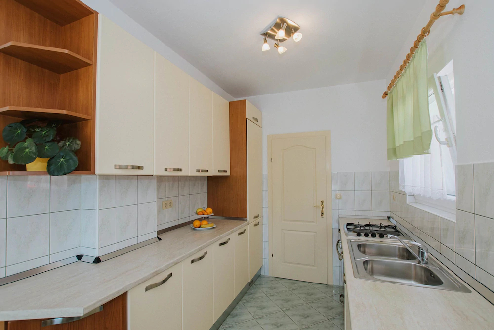 Apartments Vrlika