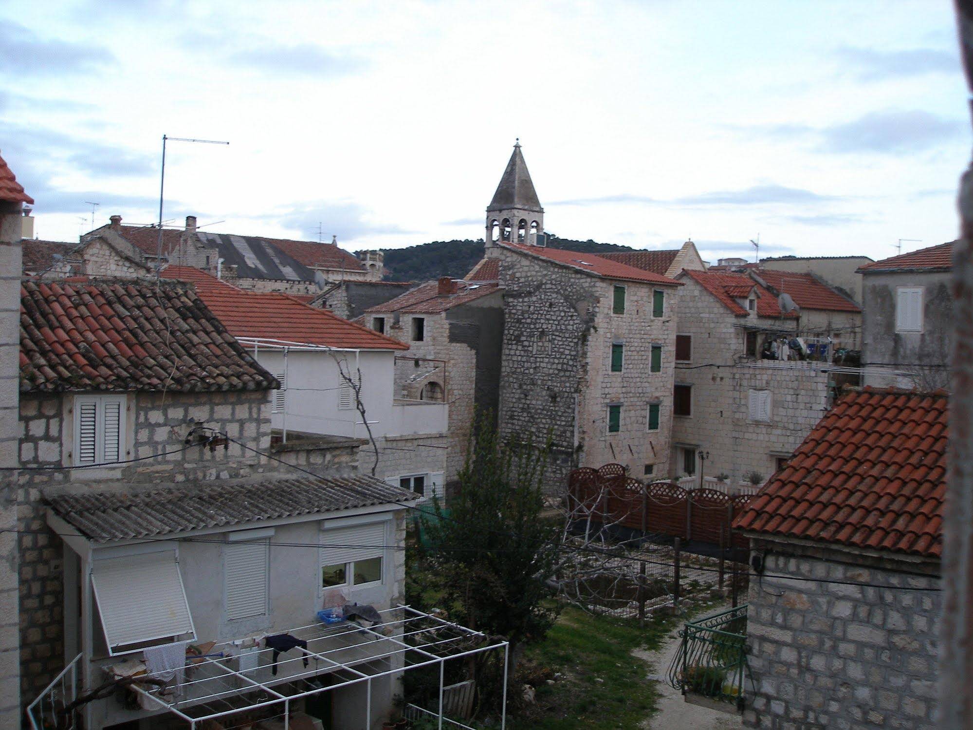 Carol Rooms Guesthouse