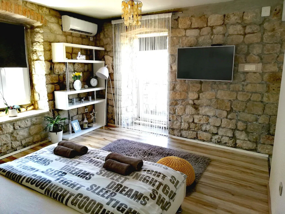 Guest House Exalto