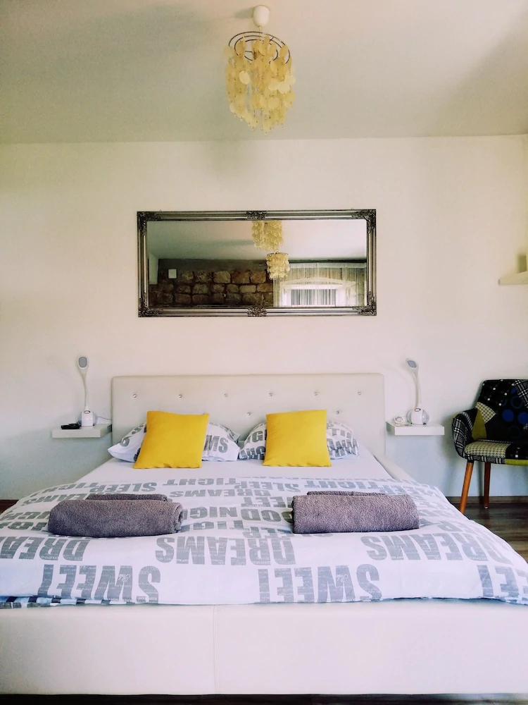 Guest House Exalto