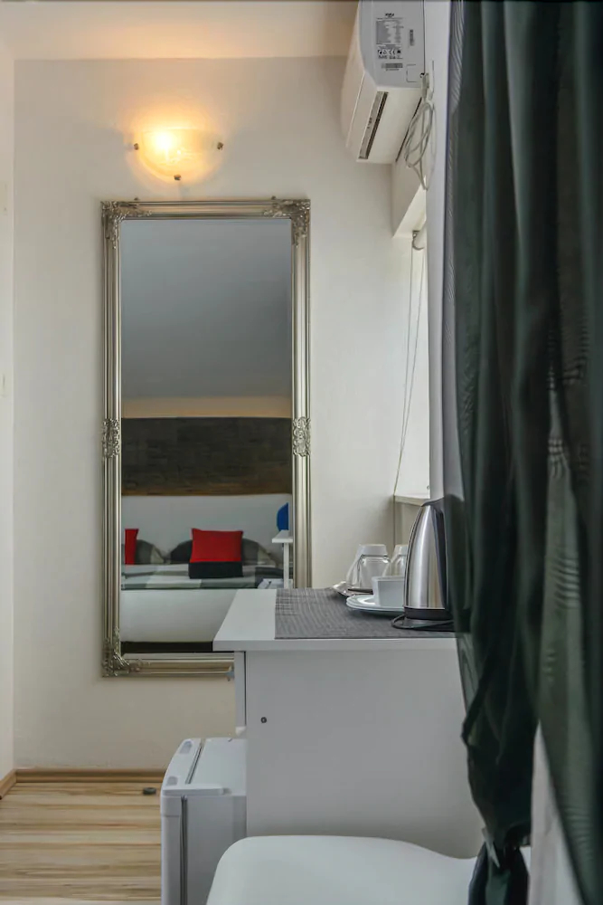Guest House Exalto