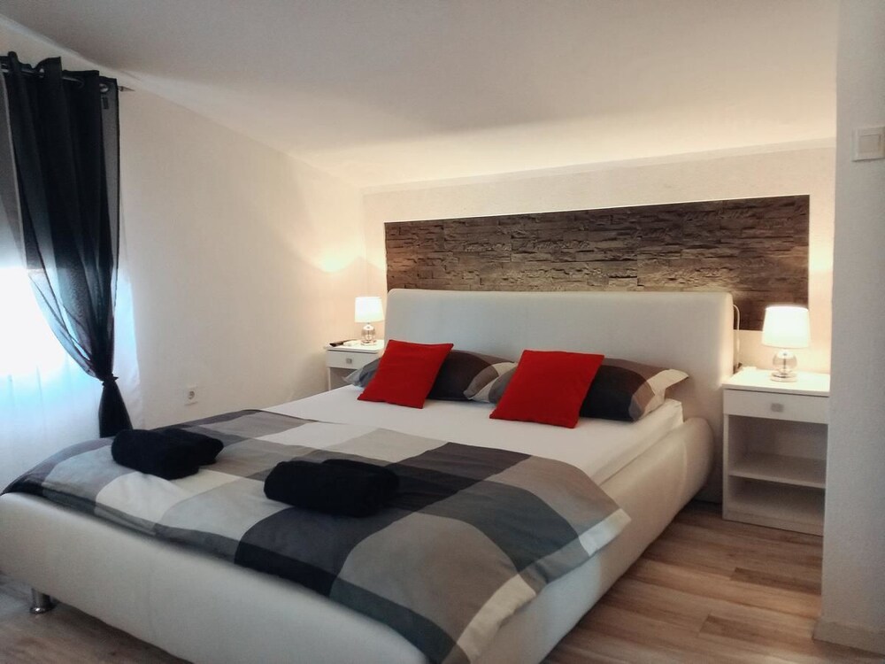 Guest House Exalto