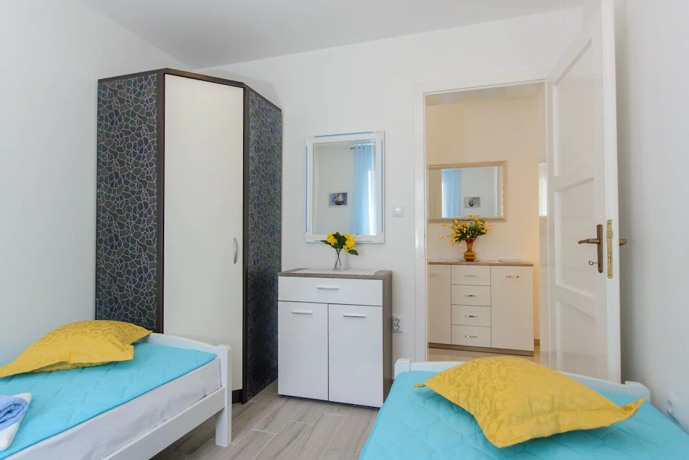 House Mirjana