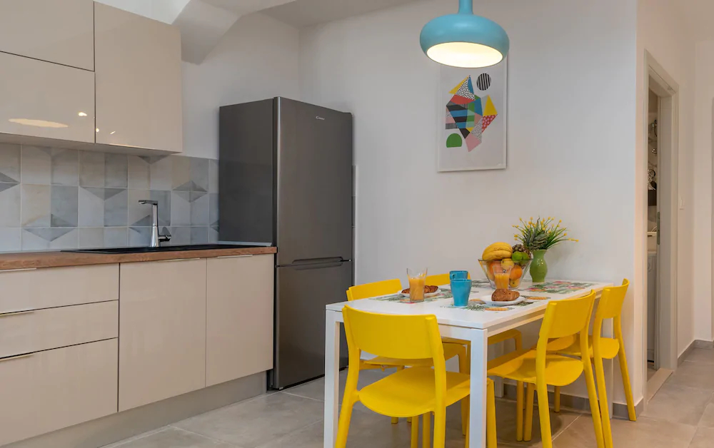 House Polus