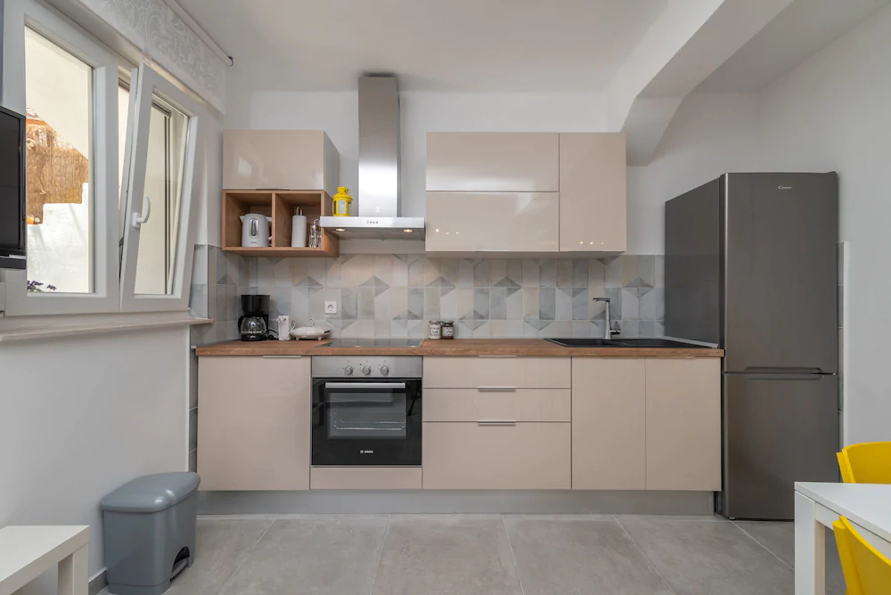 House Polus