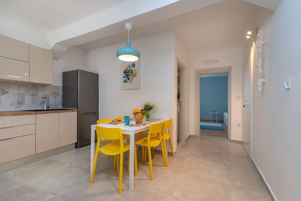 House Polus