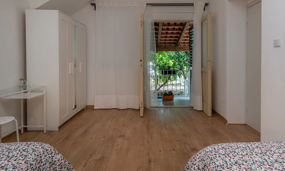 House Polus
