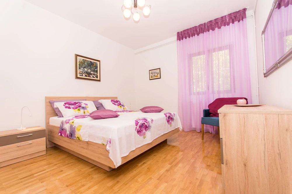 House Ruzmarin
