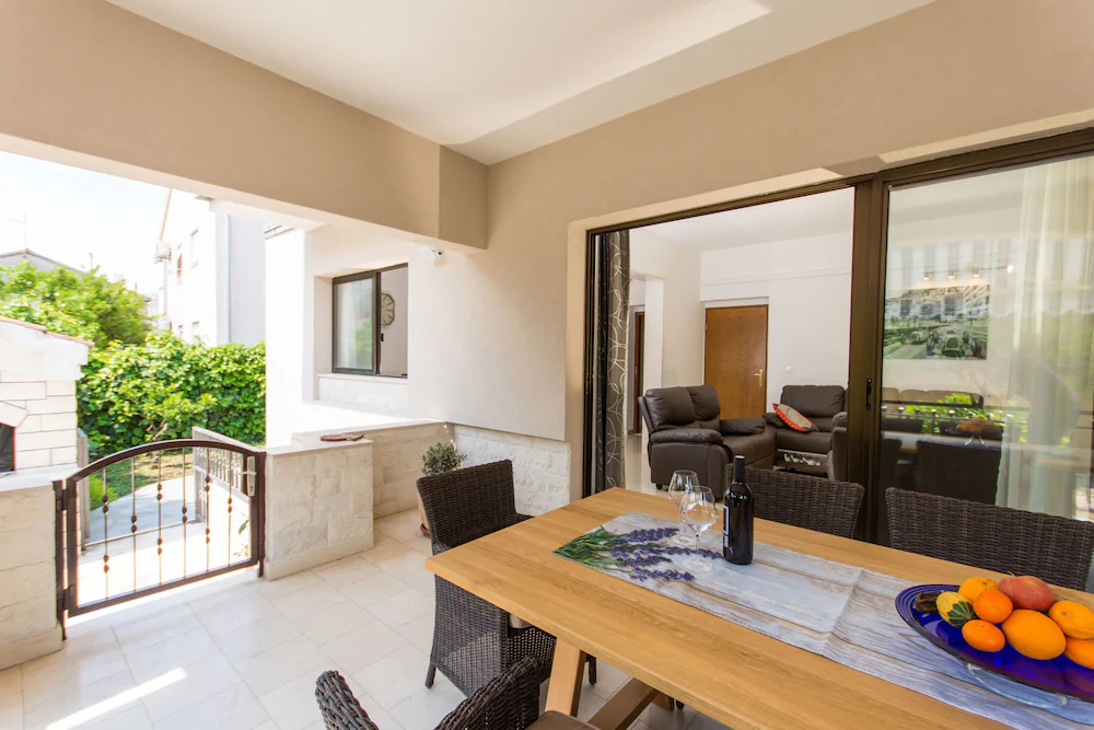 House Ruzmarin