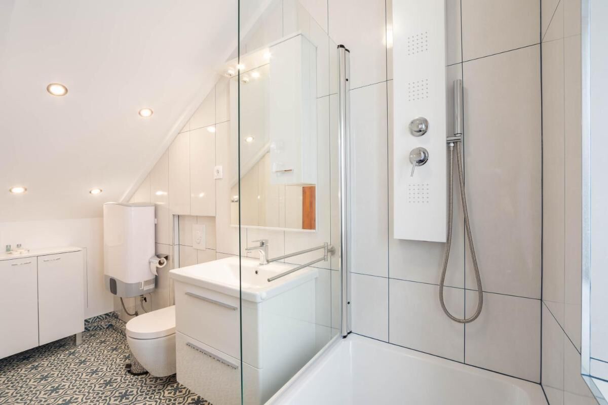 Stephane City Vibe Suites