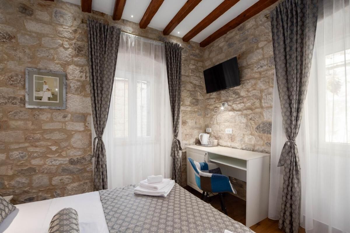 Stephane City Vibe Suites