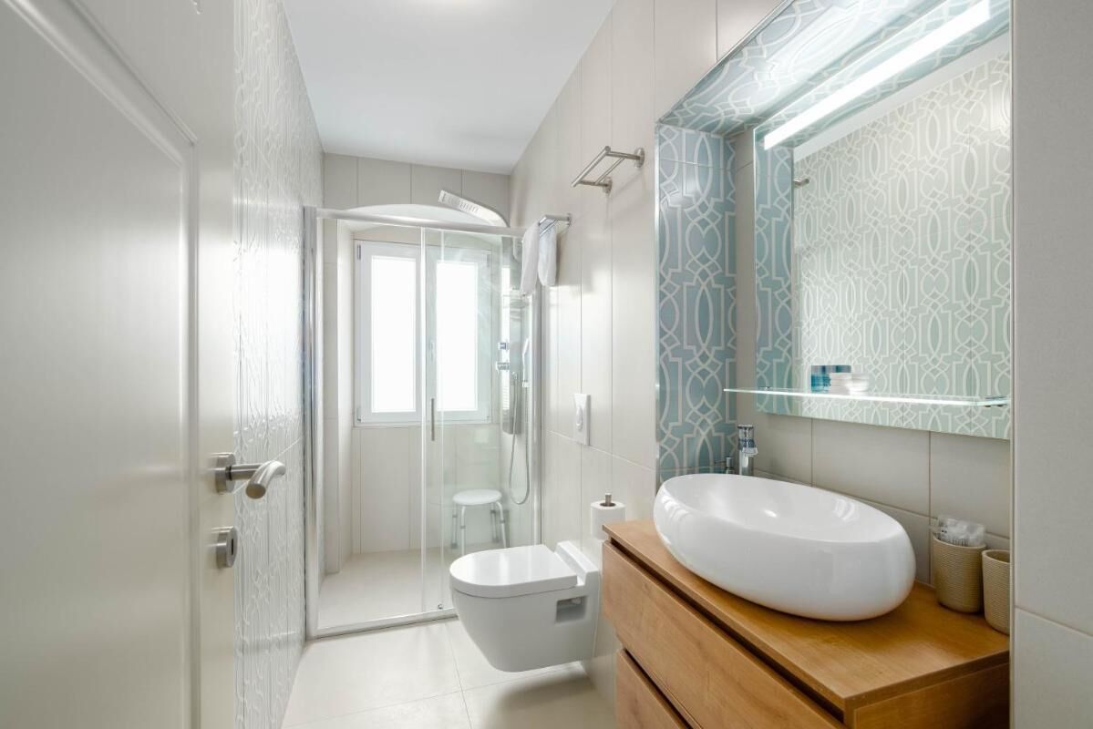 Stephane City Vibe Suites